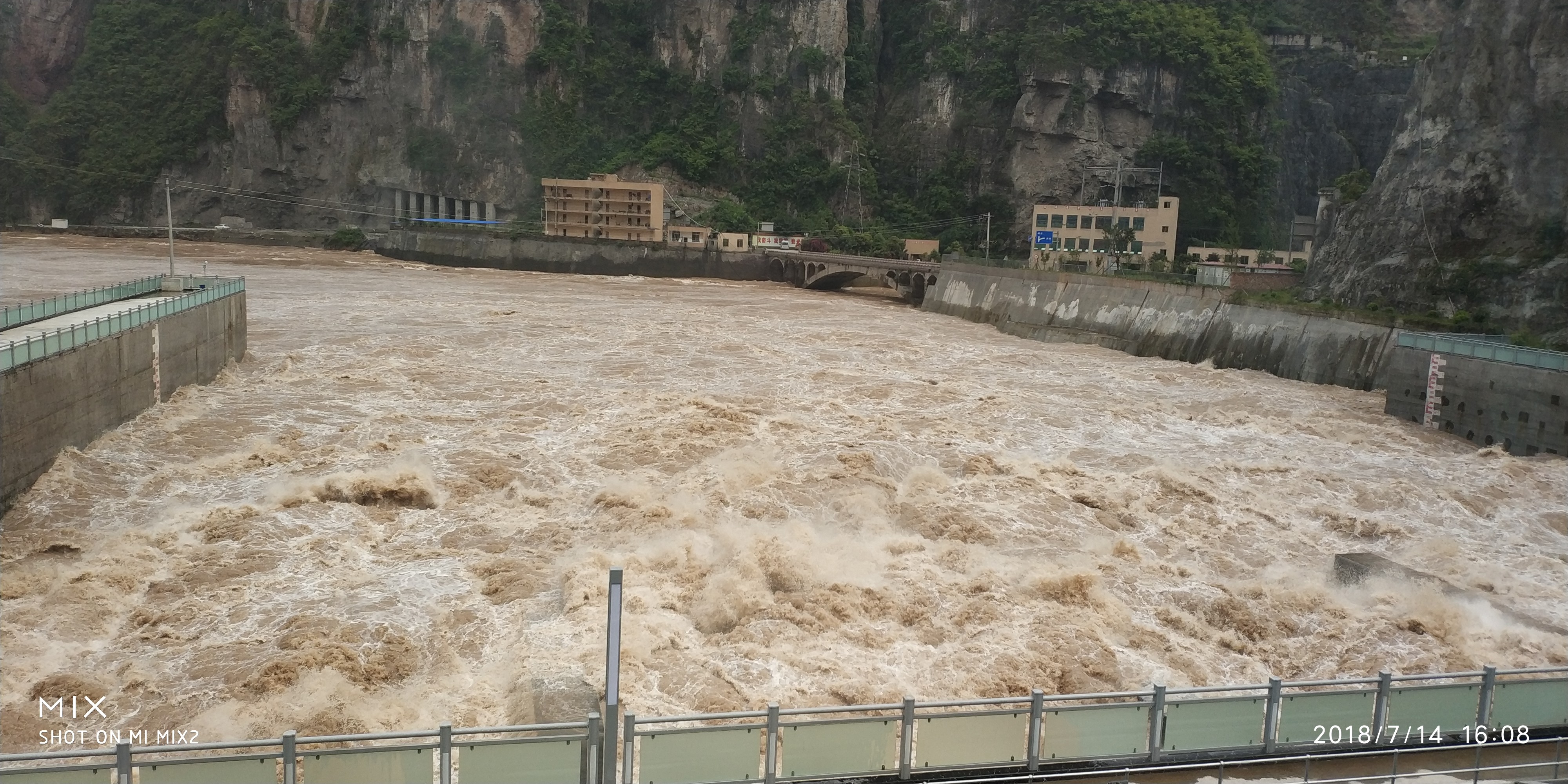 橋梁監測,水壩監測,古建筑監測,爆破監測,地震監測