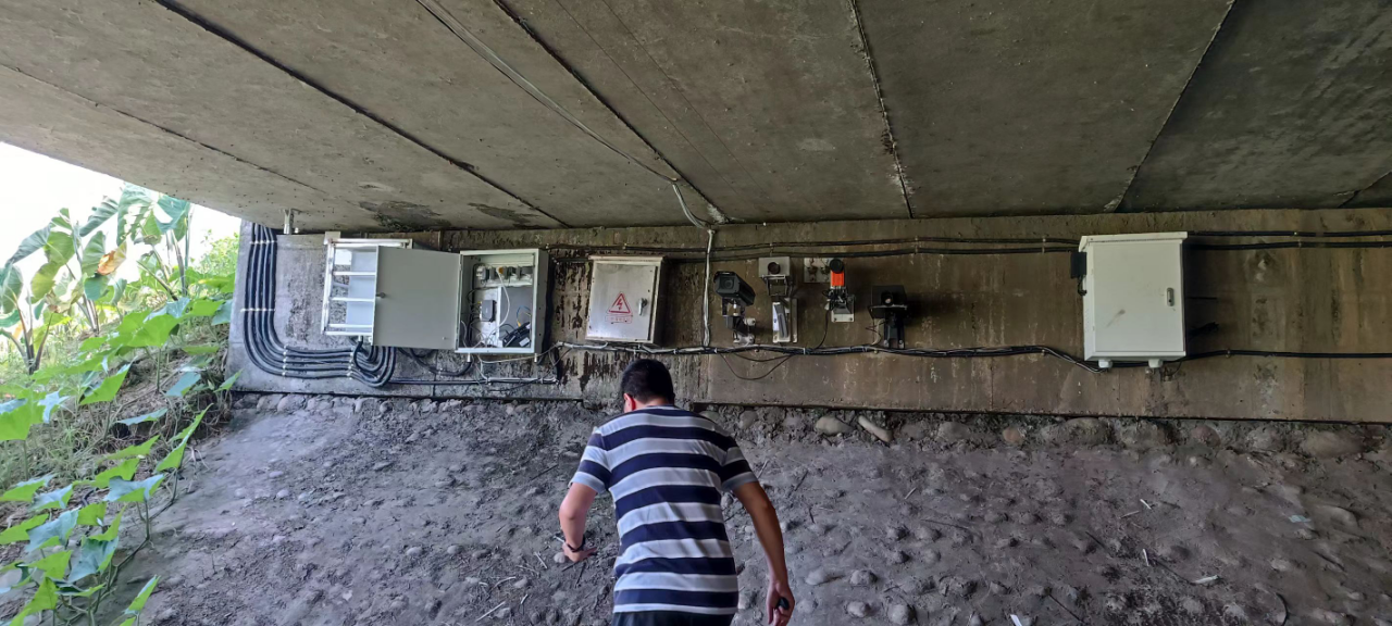 橋梁監測,水壩監測,古建筑監測,爆破監測,地震監測 橋梁監測,水壩監測,古建筑監測,爆破監測,地震監測